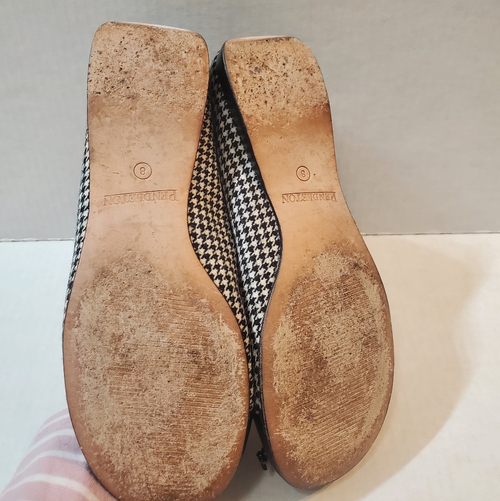 Pendleton Virgin Wool Flats Size 8 - image 5
